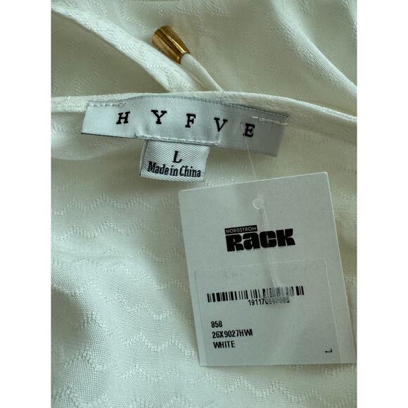 New ~ HYFVE  ~ Stunning! Ruched Surplice Romper Size L - Picture 6 of 6